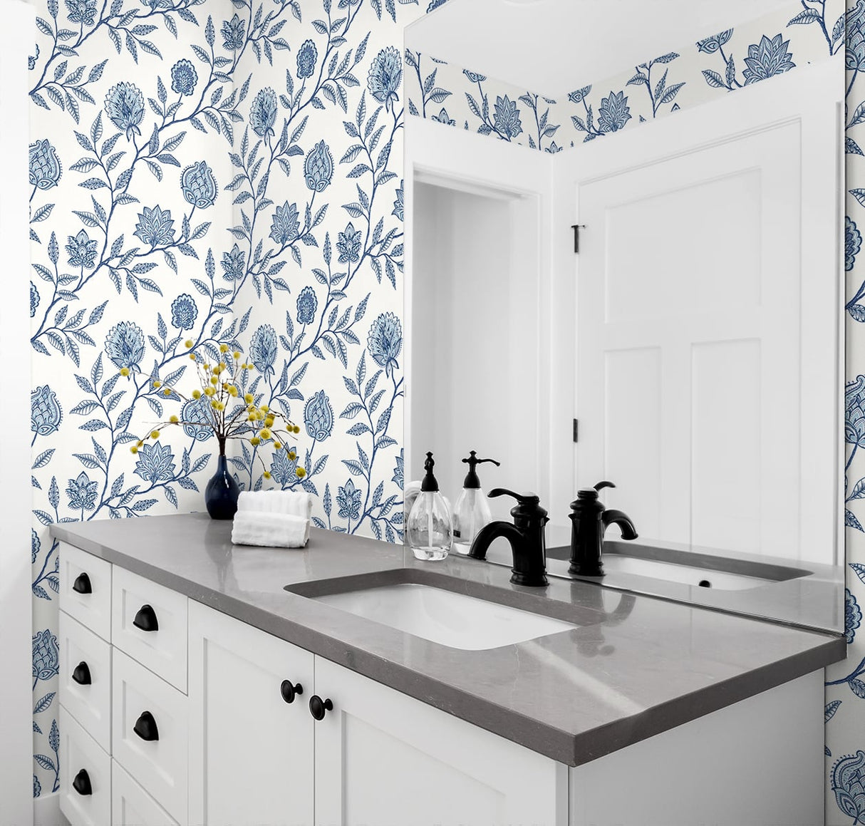 Stacy Garcia Home SG11002 Wallpaper - Eade's Wallpaper & Fabric