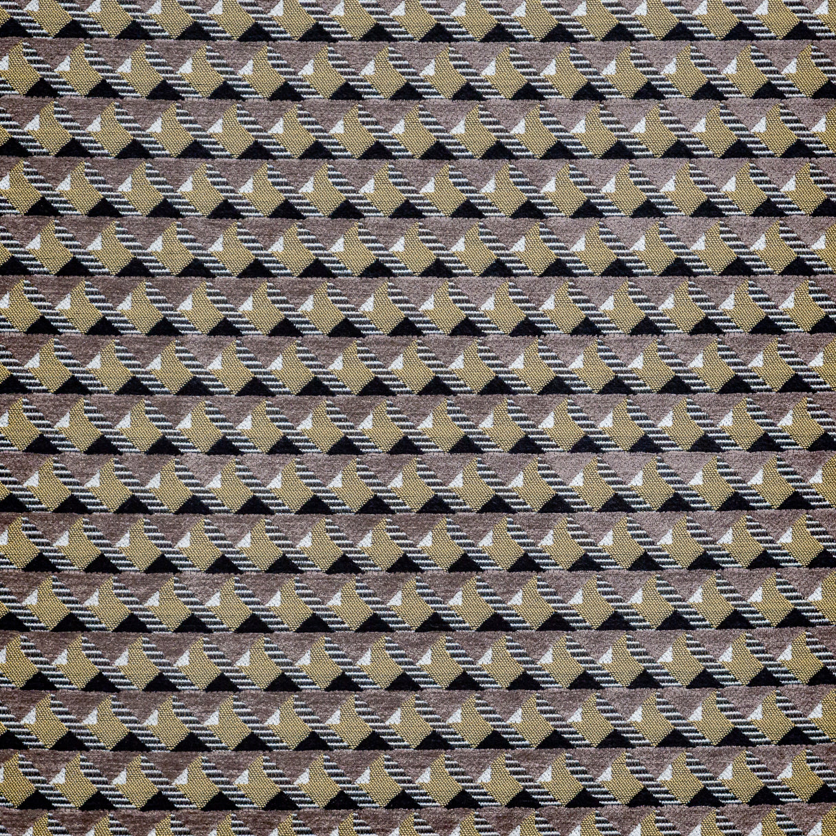 Eade’s # 718 NOCTURNE