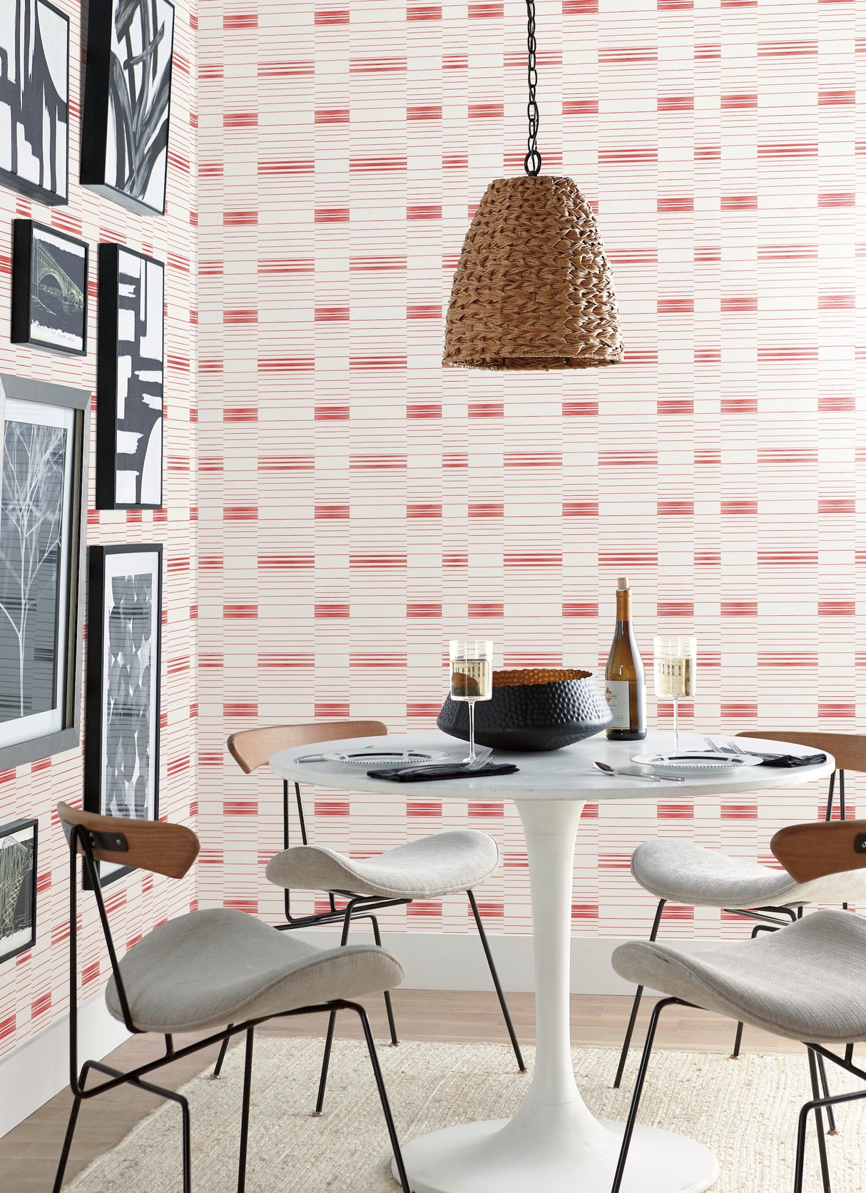 York SR1577 Red & White Dashing Stripe Wallpaper