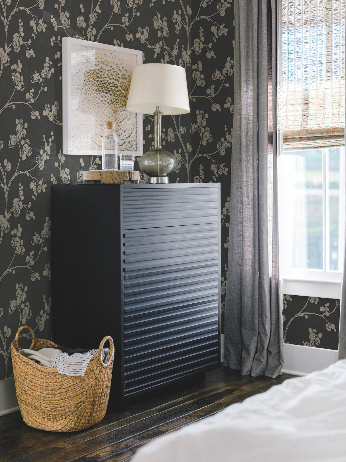 York SS2502 Dahlia Trail Black & Taupe Wallpaper