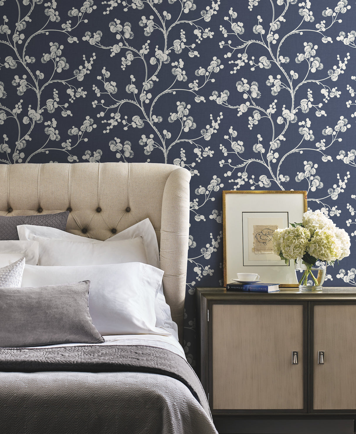 York SS2505 Dahlia Trail Navy Wallpaper