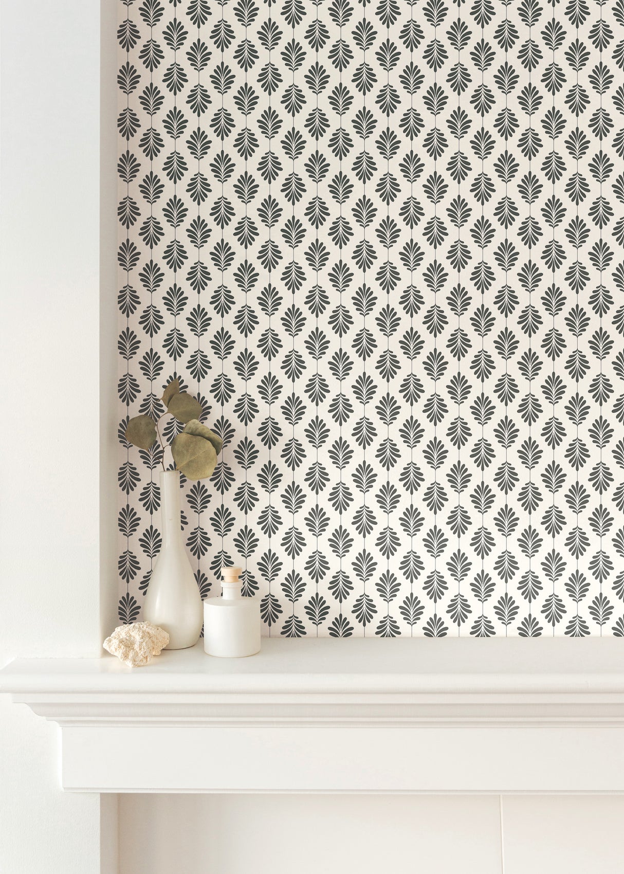 York SS2549 Leaflet Black & White Wallpaper