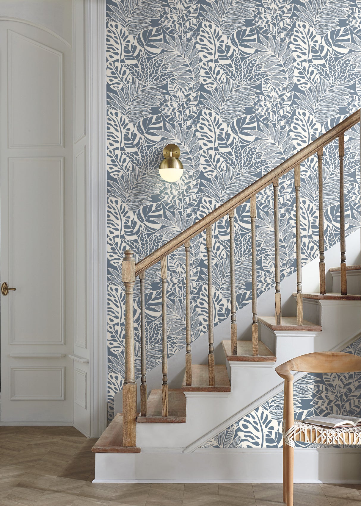 York SS2576 Jungle Leaves Blue Wallpaper