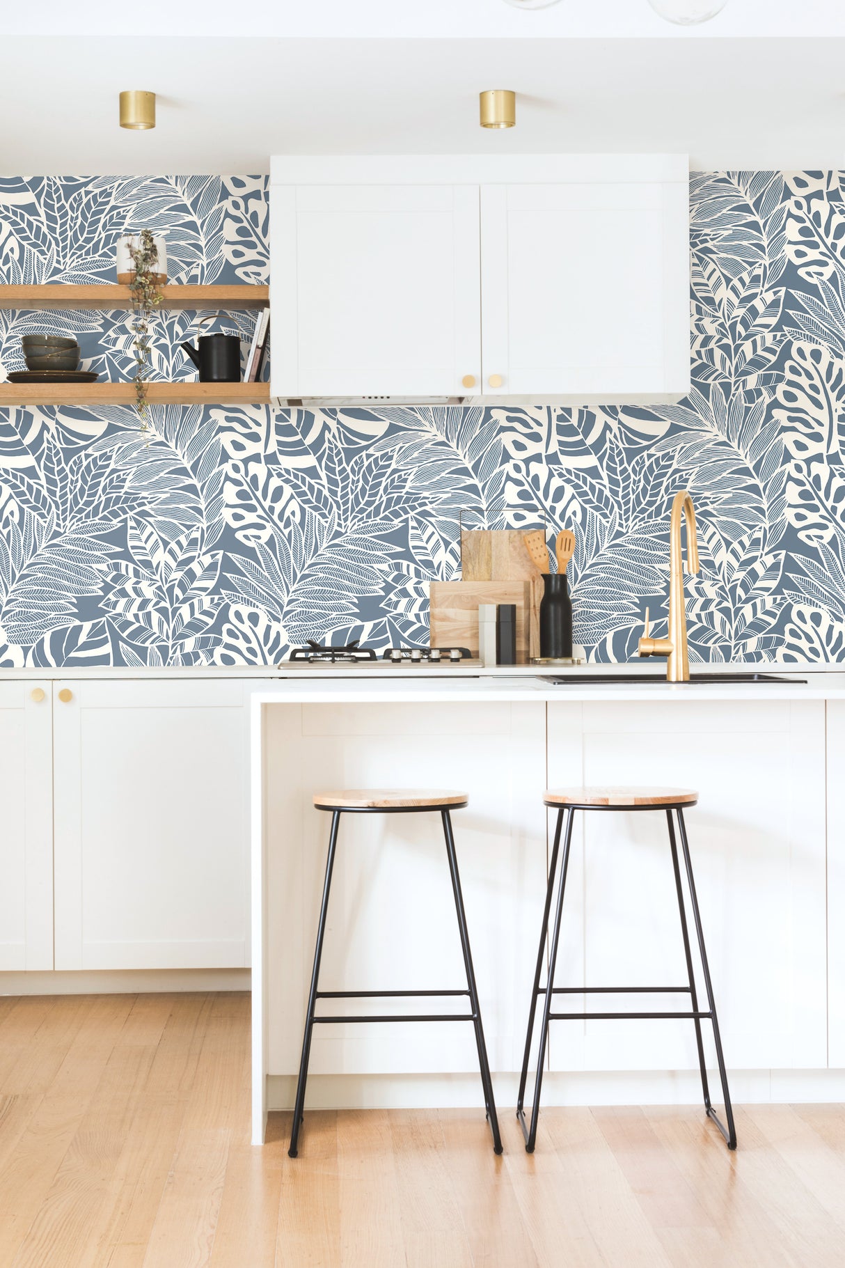 York SS2576 Jungle Leaves Blue Wallpaper