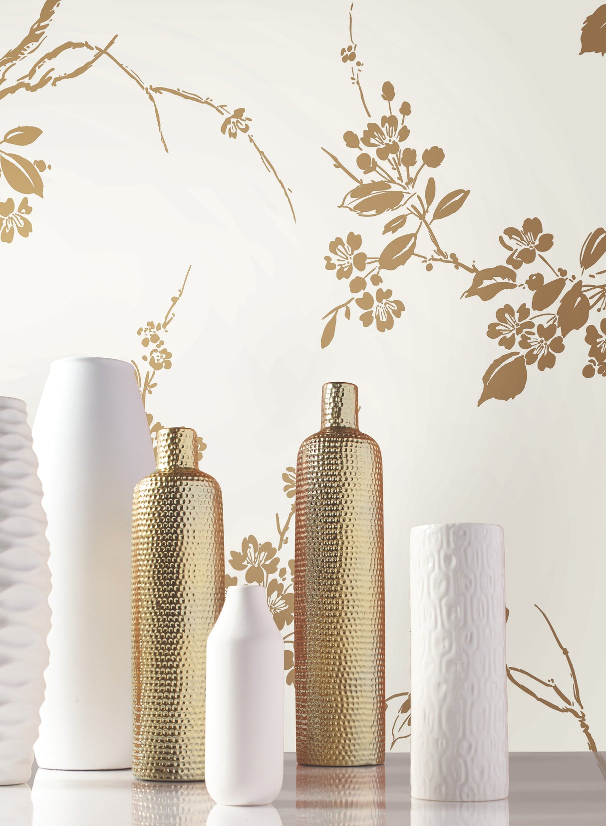 York SS2590 Imperial Blossoms Branch Gold Metallic Wallpaper