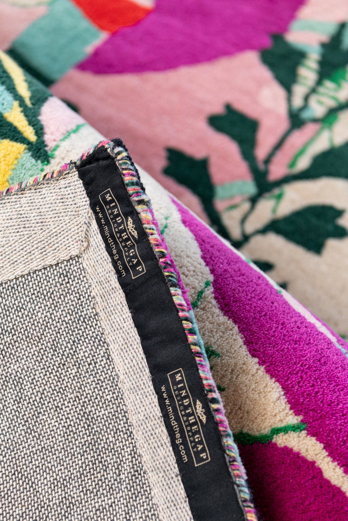 MindtheGap STATUARIO Hand Tufted Wool Carpet - Lifestyle Collection 2024