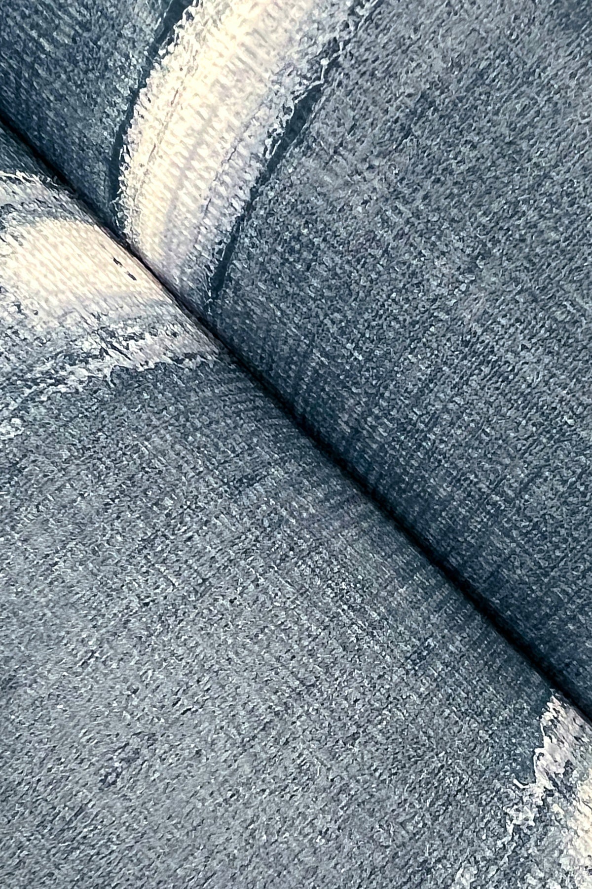 York UD2515N Resound Indigo Wallpaper