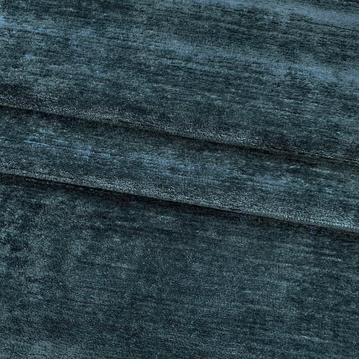 Eade’s VELVET OCEAN OCEAN