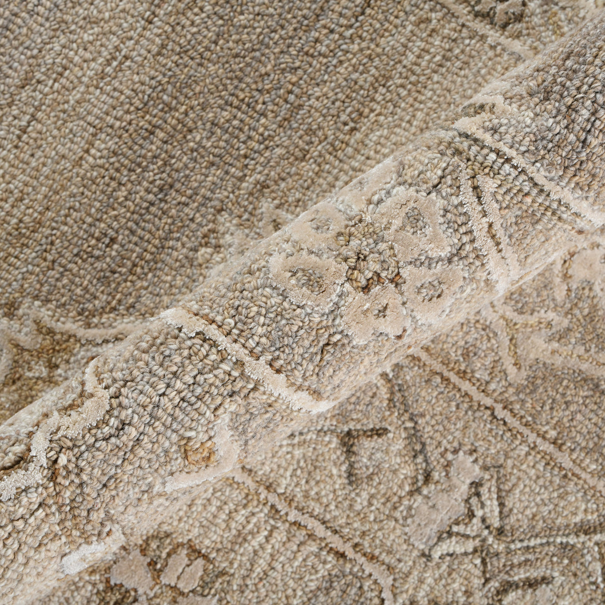 Amer Rugs VES-35 Vestige Oriental Design Area Rug