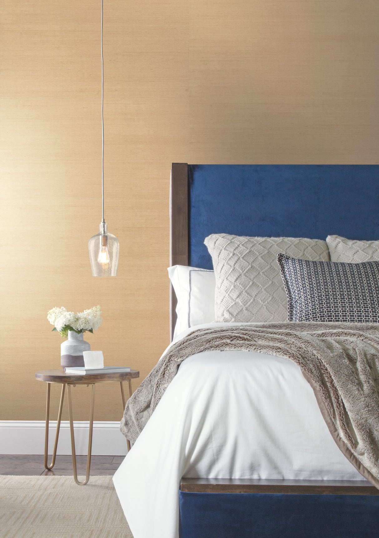 York VG4402 Plain Grass White Wallpaper