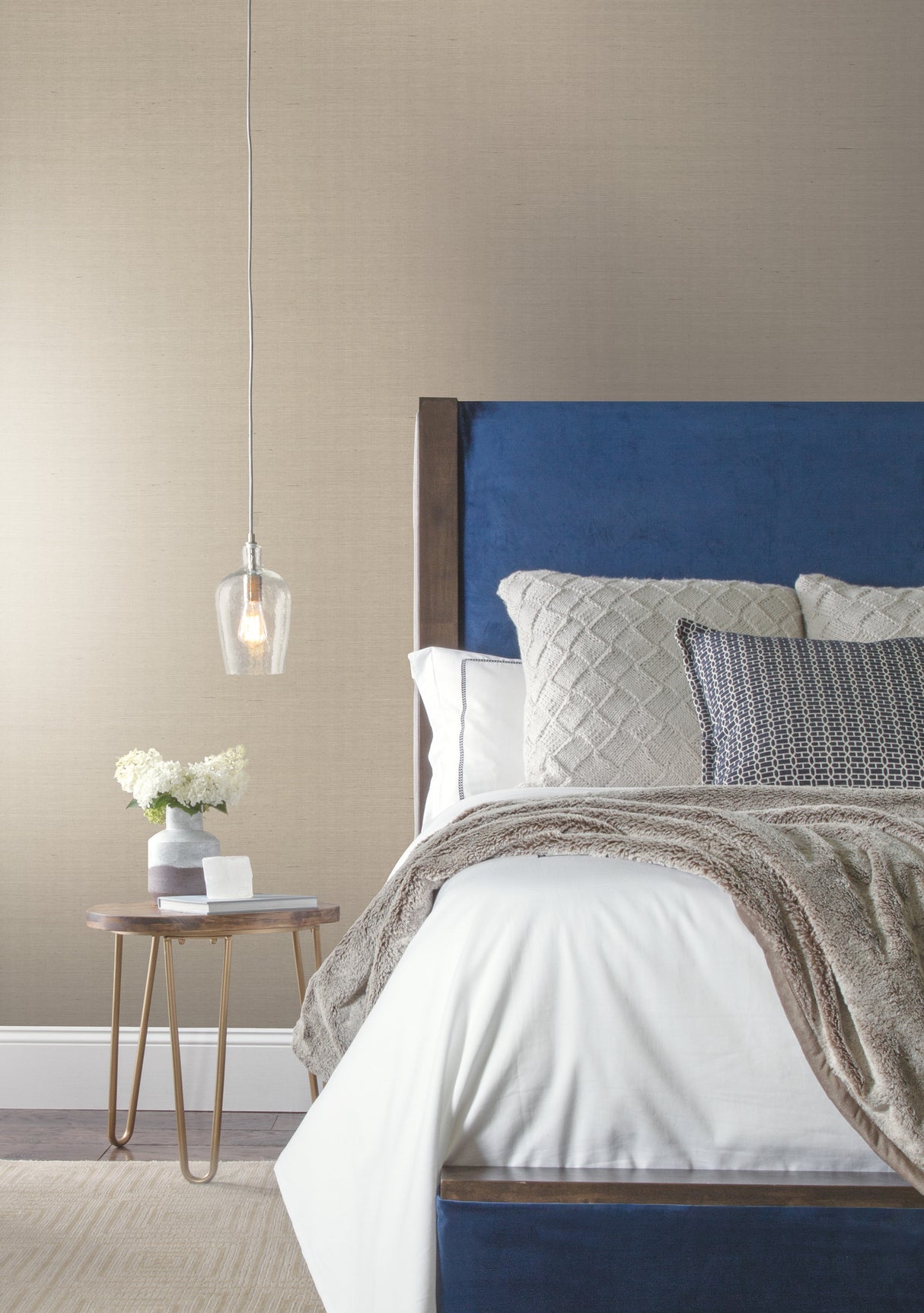 York VG4404 Plain Grass White Wallpaper