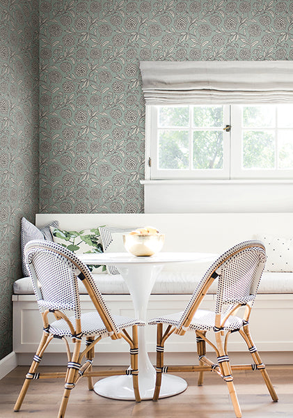 Eade’s Chatsworth Garden Sky Blue