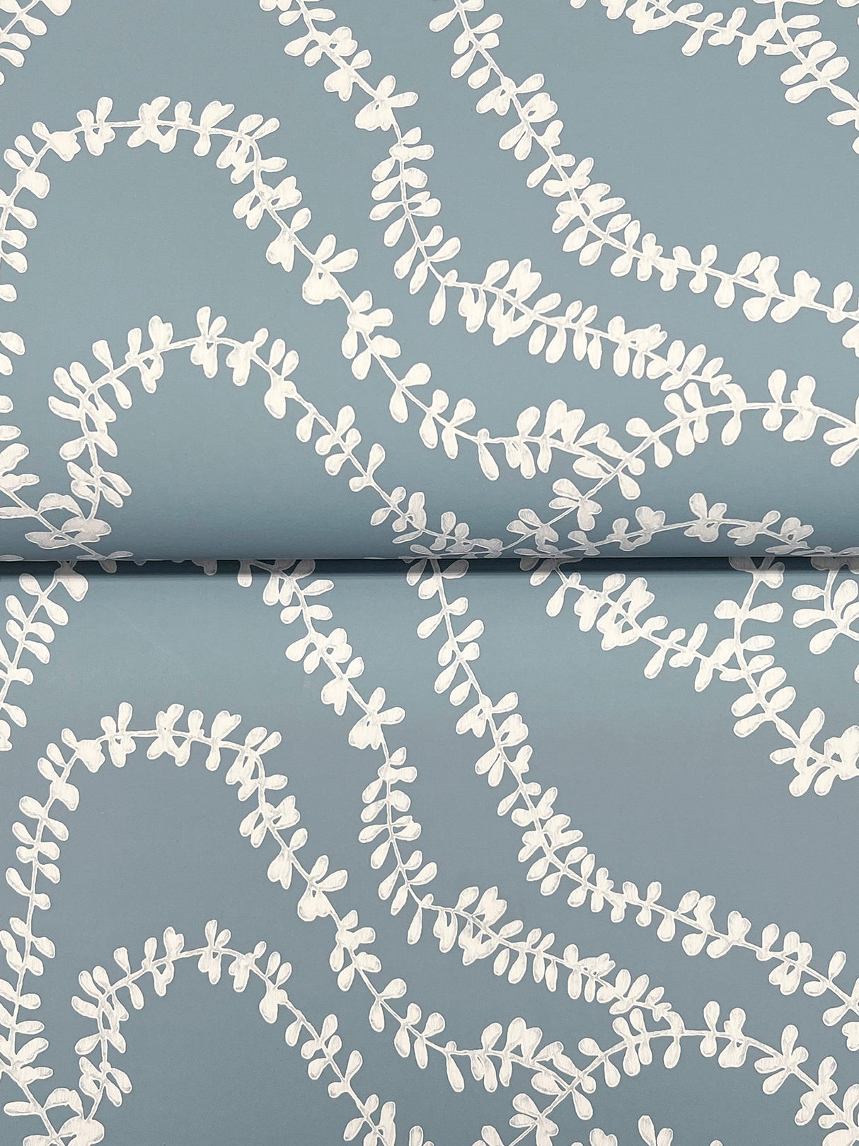 Ronald Redding VR1516 String of Pearls Denim Vine Wallpaper
