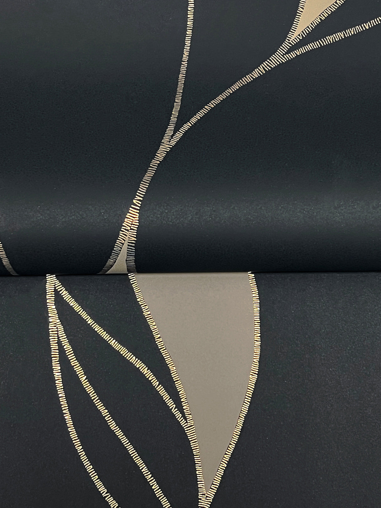 Ronald Redding VR1549 Society Hill Black Abstract Leaf Wallpaper