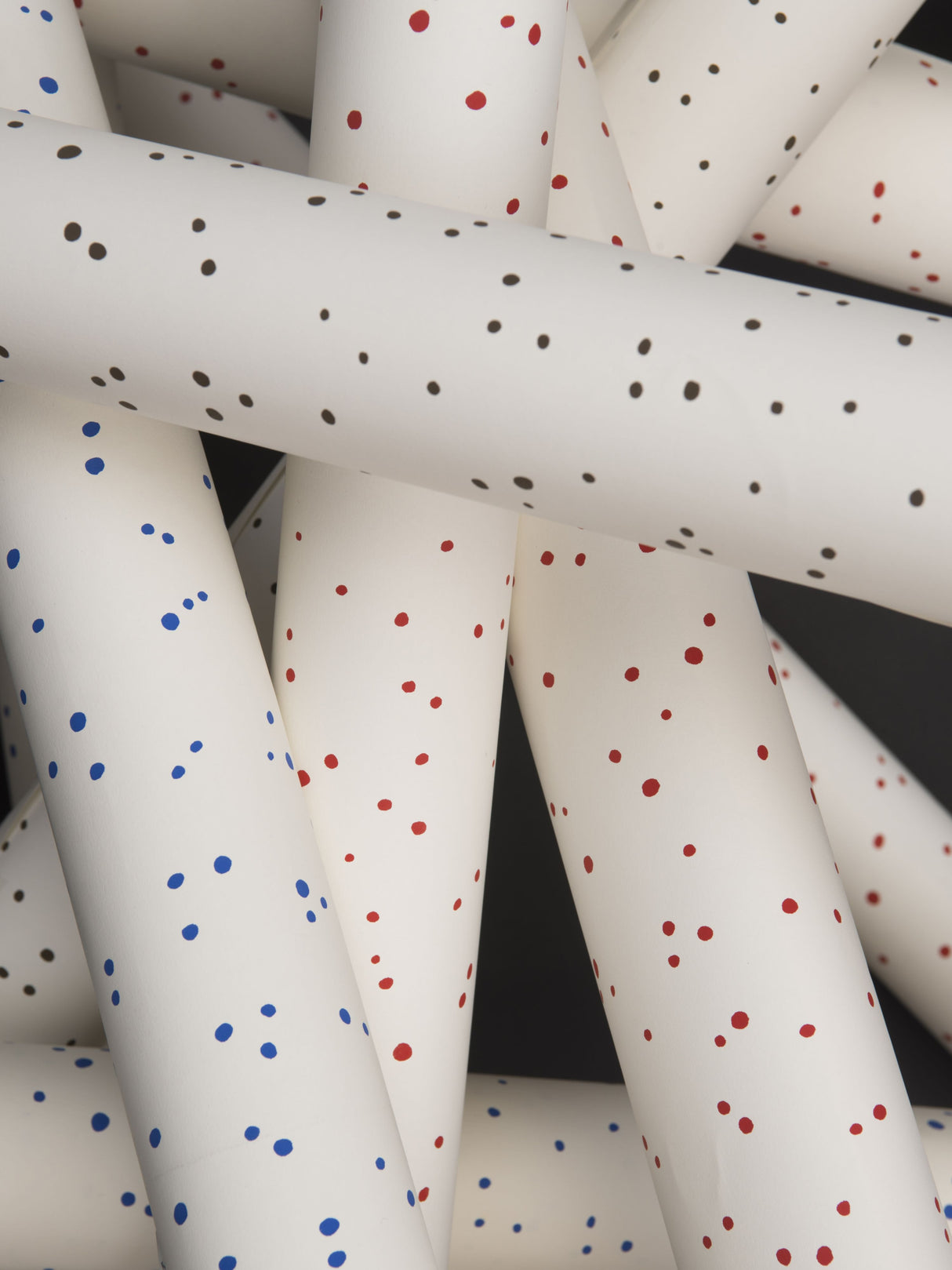 Scalamandre WHN000BP1008 BLUE ON WHITE VAN WALLPAPER - Eade's Wallpaper