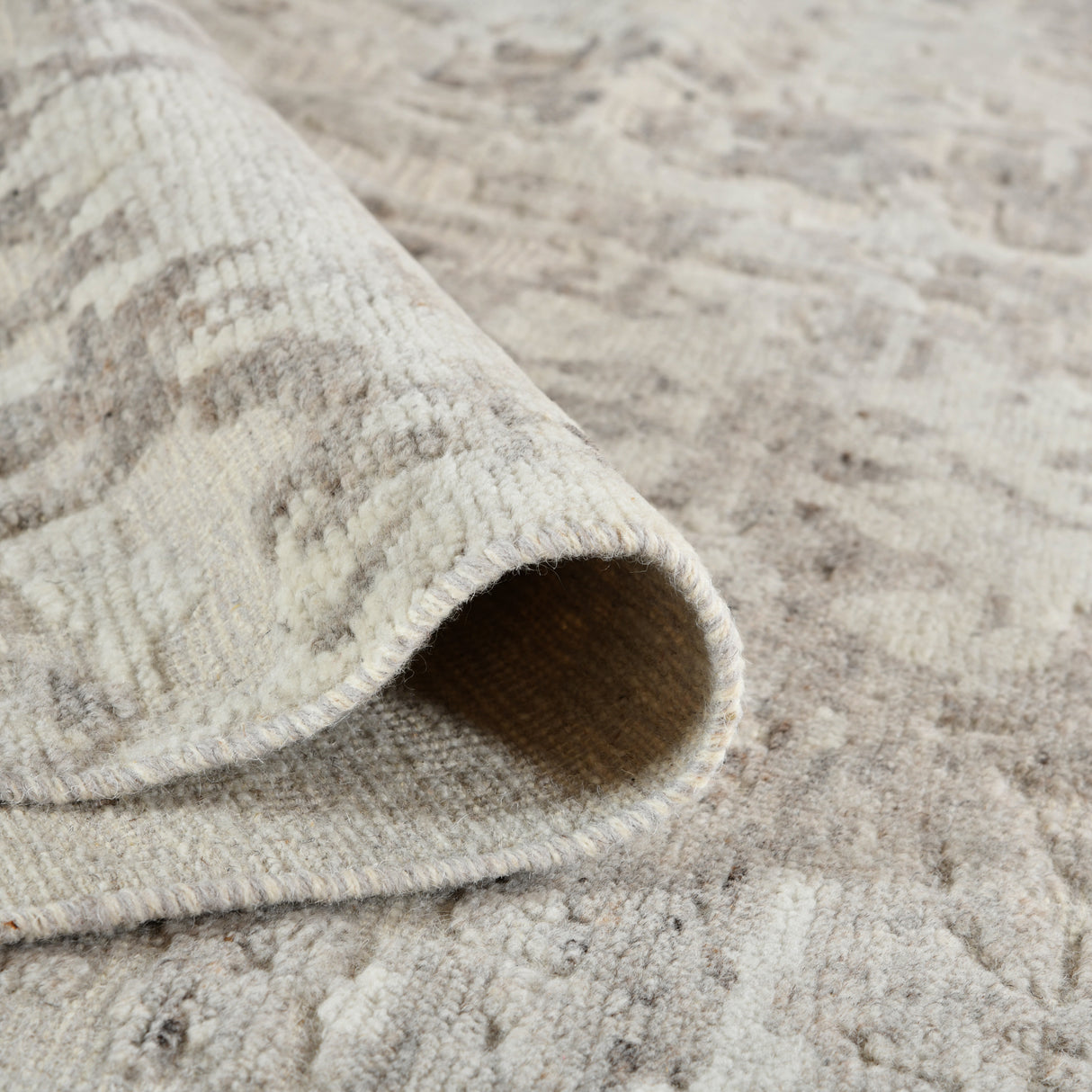 Amer Rugs WIN-3 Winston Abstract Design Area Rug