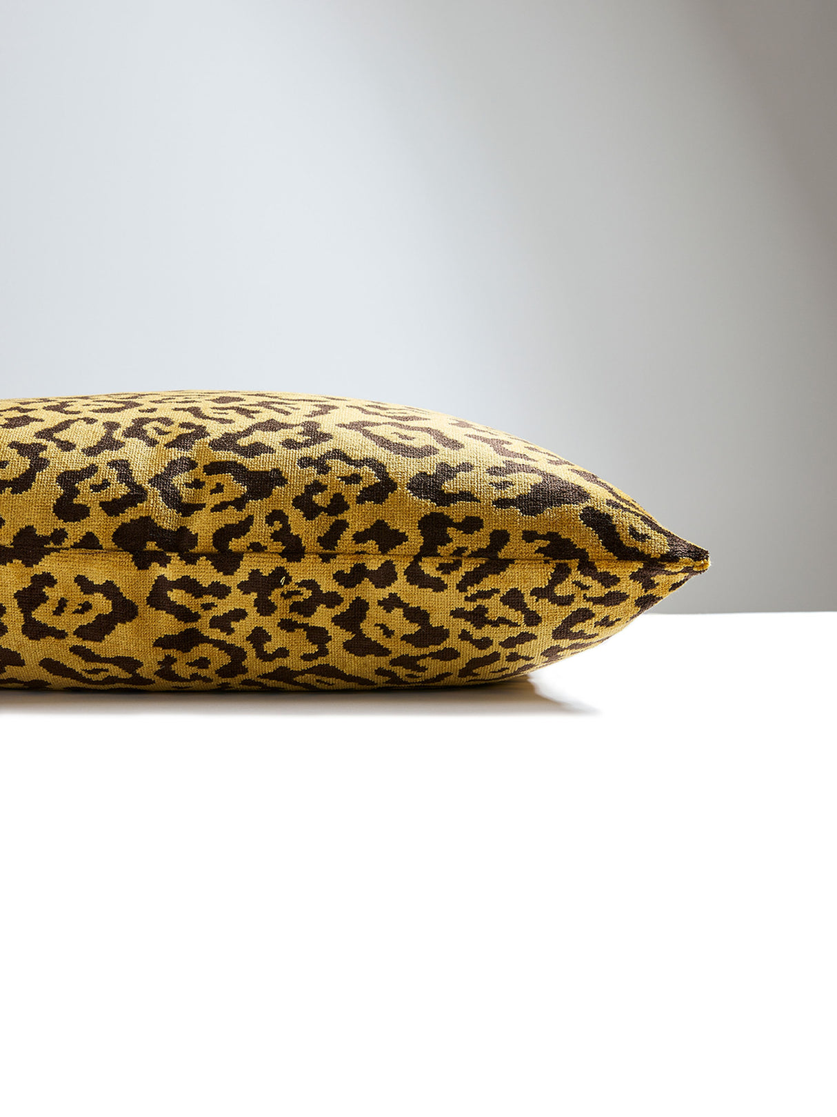 Scalamandre Y0 0001LEOVPILL LEOPARD VELVET PILLOW - Pillow C