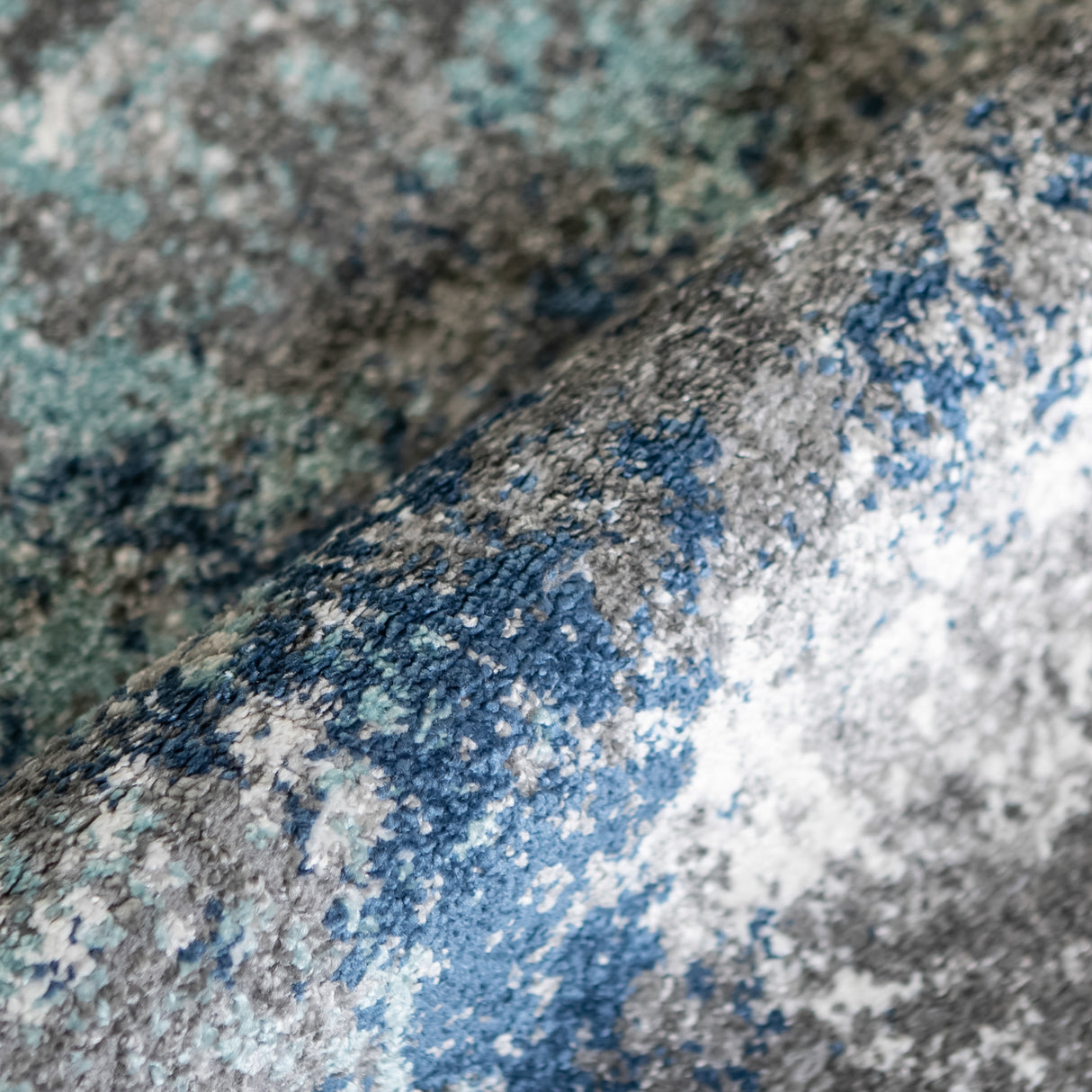 Amer Rugs YAS-7 Yasmin Contemporary /Light Blue Area Rug