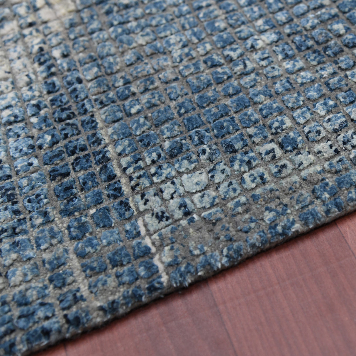 Amer Rugs ZEN840203 Zenith Cobalt Blue Area Rug