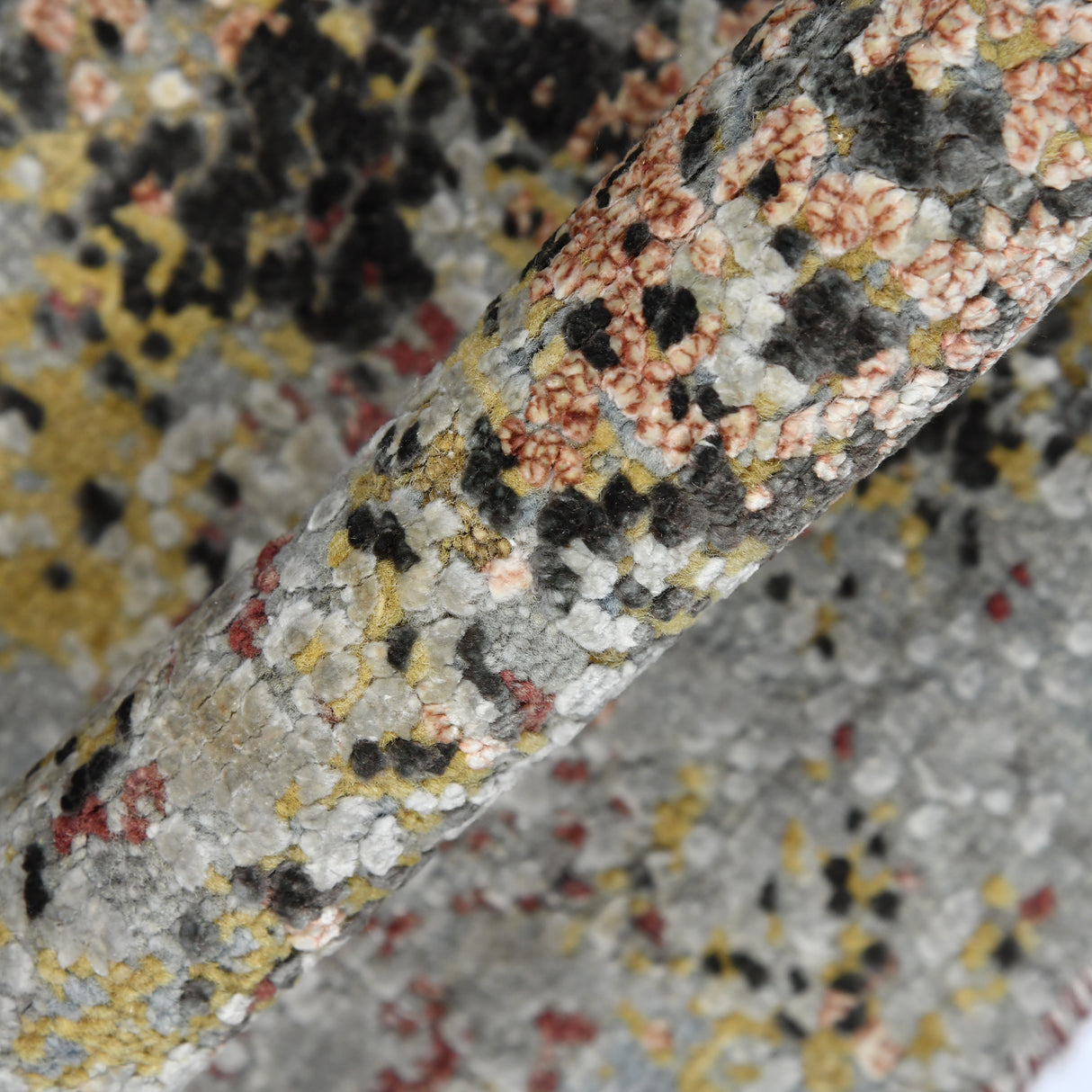 Amer Rugs ZEN-68 Zenith Abstract Design Area Rug