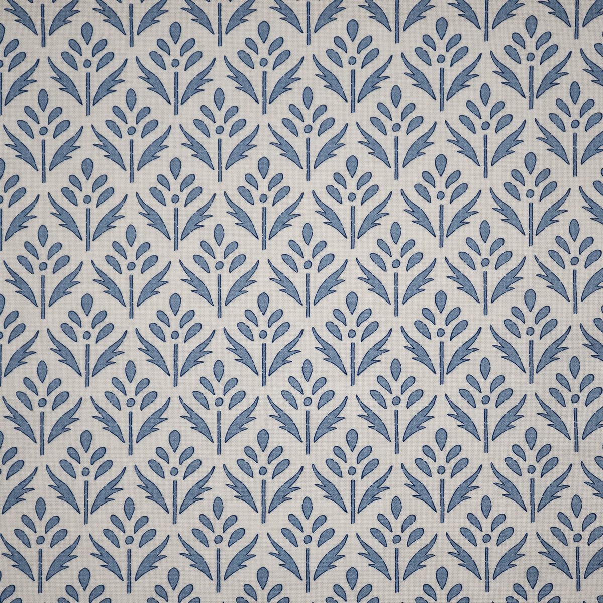 Maxwell FR0132 FLORAISON # 132 BLUEBONNET Fabric