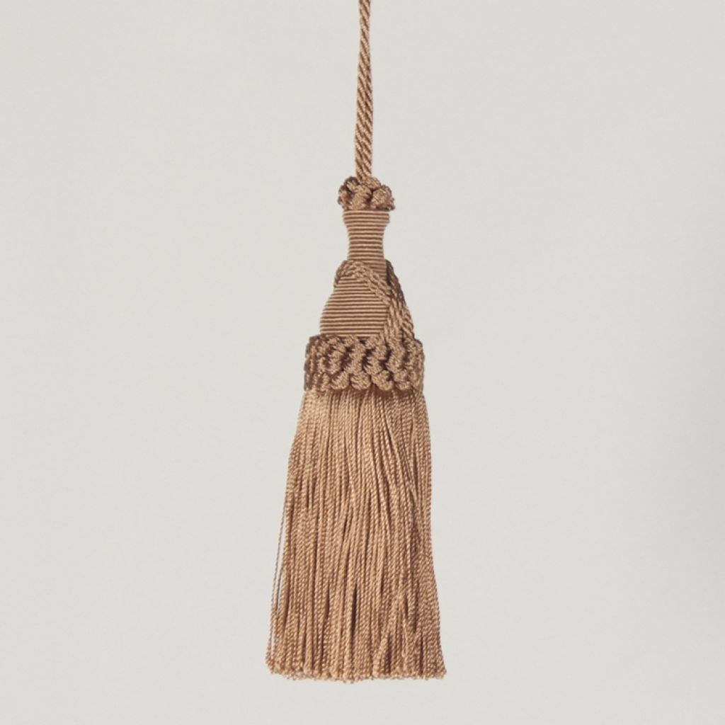 Eade's RMCoco-T1137304-sample KEY TASSEL 304