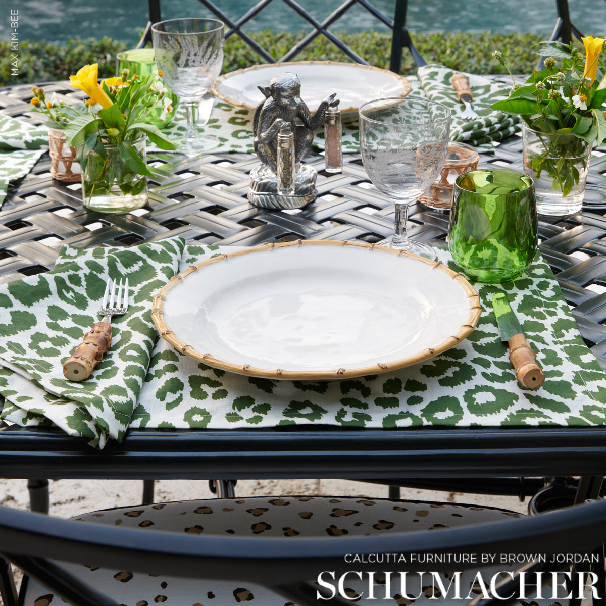 Schumacher 177322 ICONIC LEOPARD INDOOR/OUTDOOR in GREEN Fab