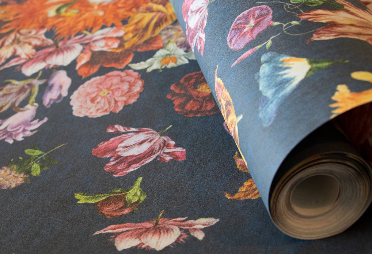 Eade's 26700-sample Blue