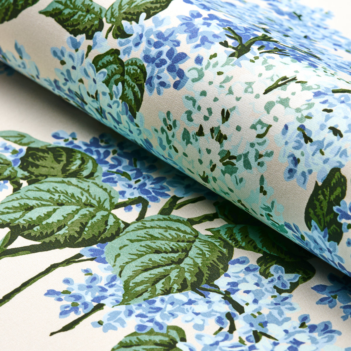 Schumacher Proust'S Lilacs Blue Fabric - Eade's Wallpaper
