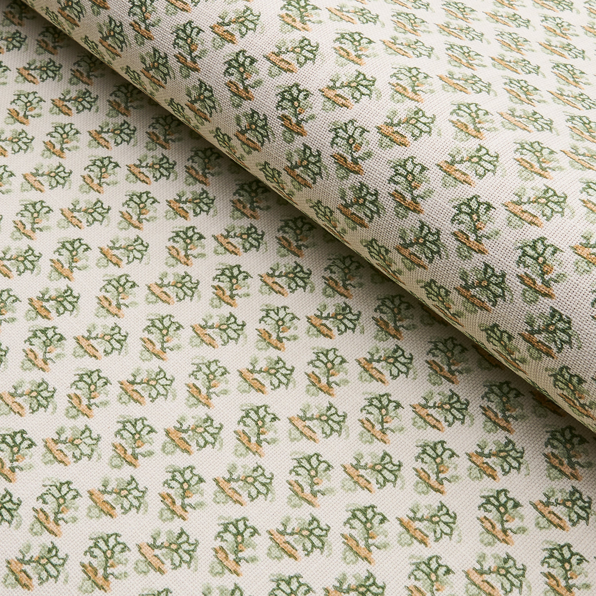 Schumacher Oleander Indoor/Outdoor Leaf Green Fabric - Eade's Wallpaper