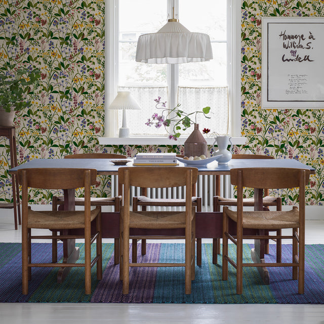 Schumacher 1962 ROS OCH LILJA in IVORY Wallpaper - BORÃ…STAP