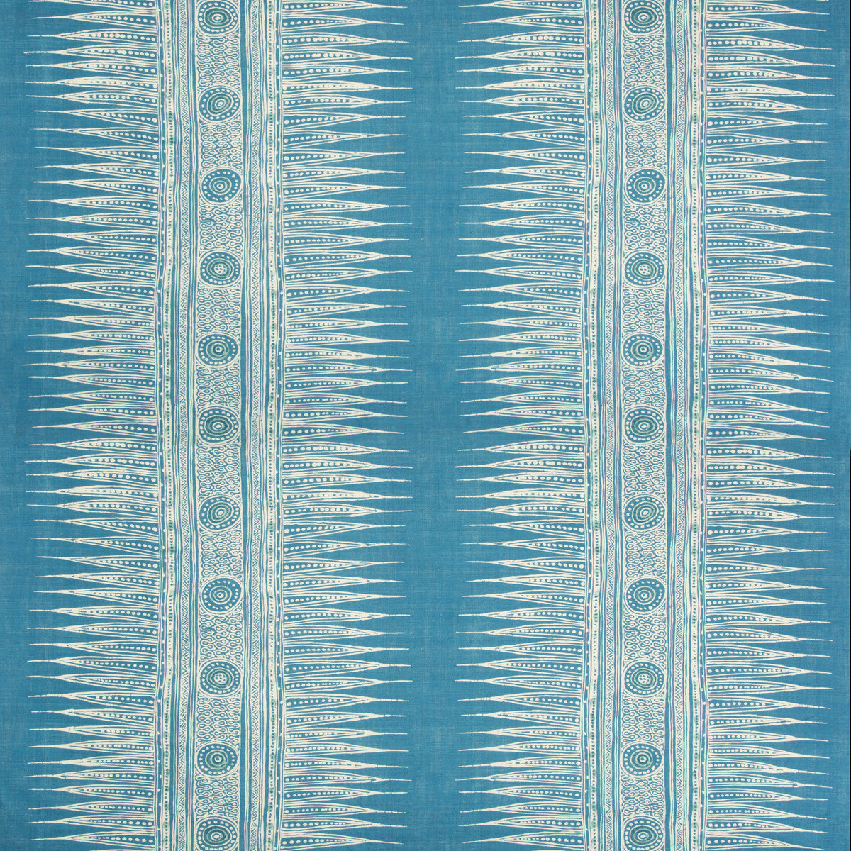 LEE JOFA 2010136.505.0 INDIAN ZAG MARINE Fabric - Eade's Wallpaper