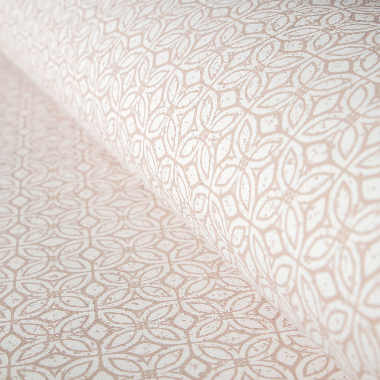 Eade's 26880-sample Pink