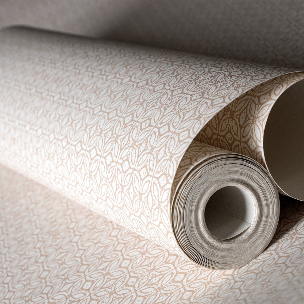 Eade's 26880-sample Pink