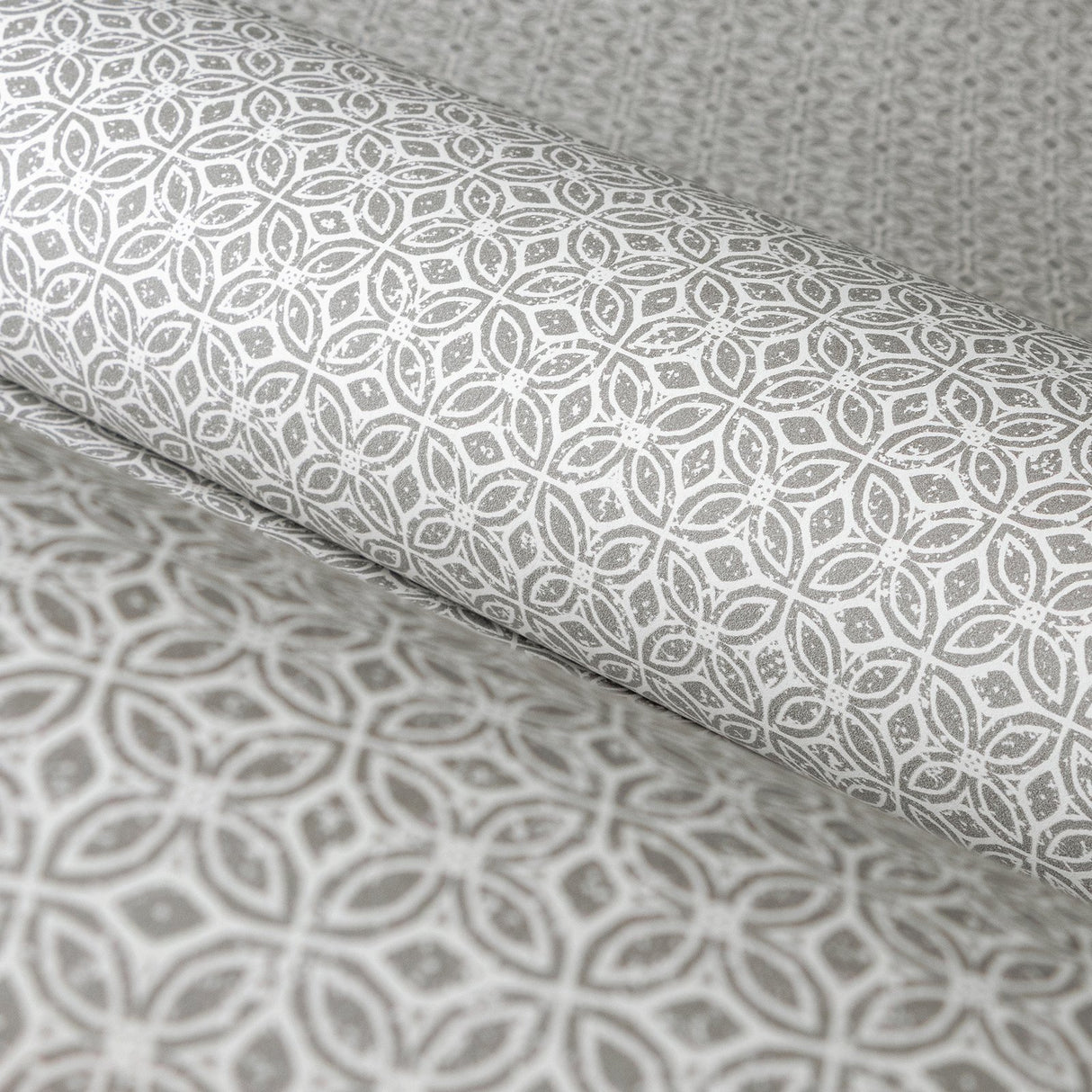 Eade's 26881-sample Silver Grey