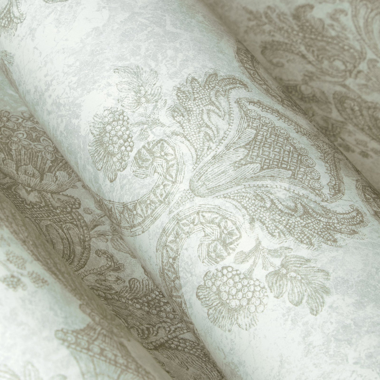 Eade's 26883-sample Silver Grey