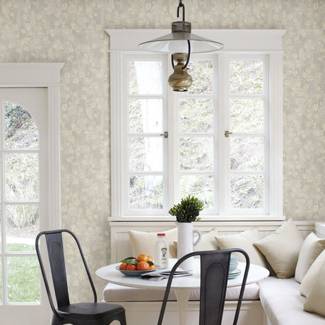 Advantage 2813-SA1-1033 Child Light Grey Leaf Patchwork Wallpaper