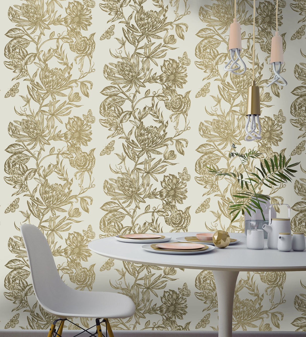 Advantage 2834-M1474 Marquis Gold Floral Wallpaper