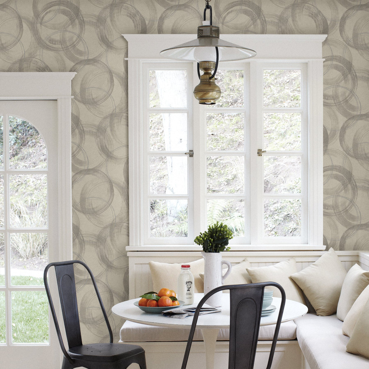 Advantage 2836-467765 Yorick Taupe Distressed Circle Wallpaper