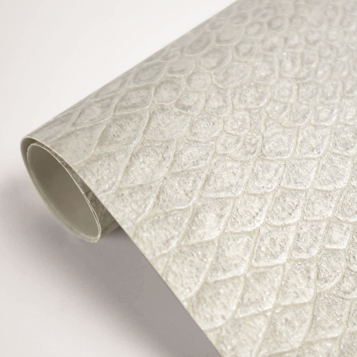 Brewster 2871-88733 Sovana Ivory Python Wallpaper