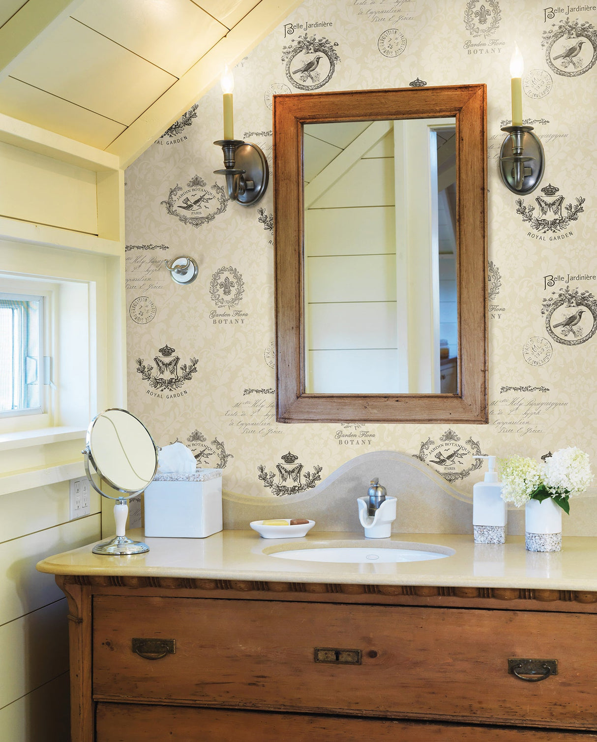 Brewster 2904-02172 Belle Jardin Beige Damask Wallpaper