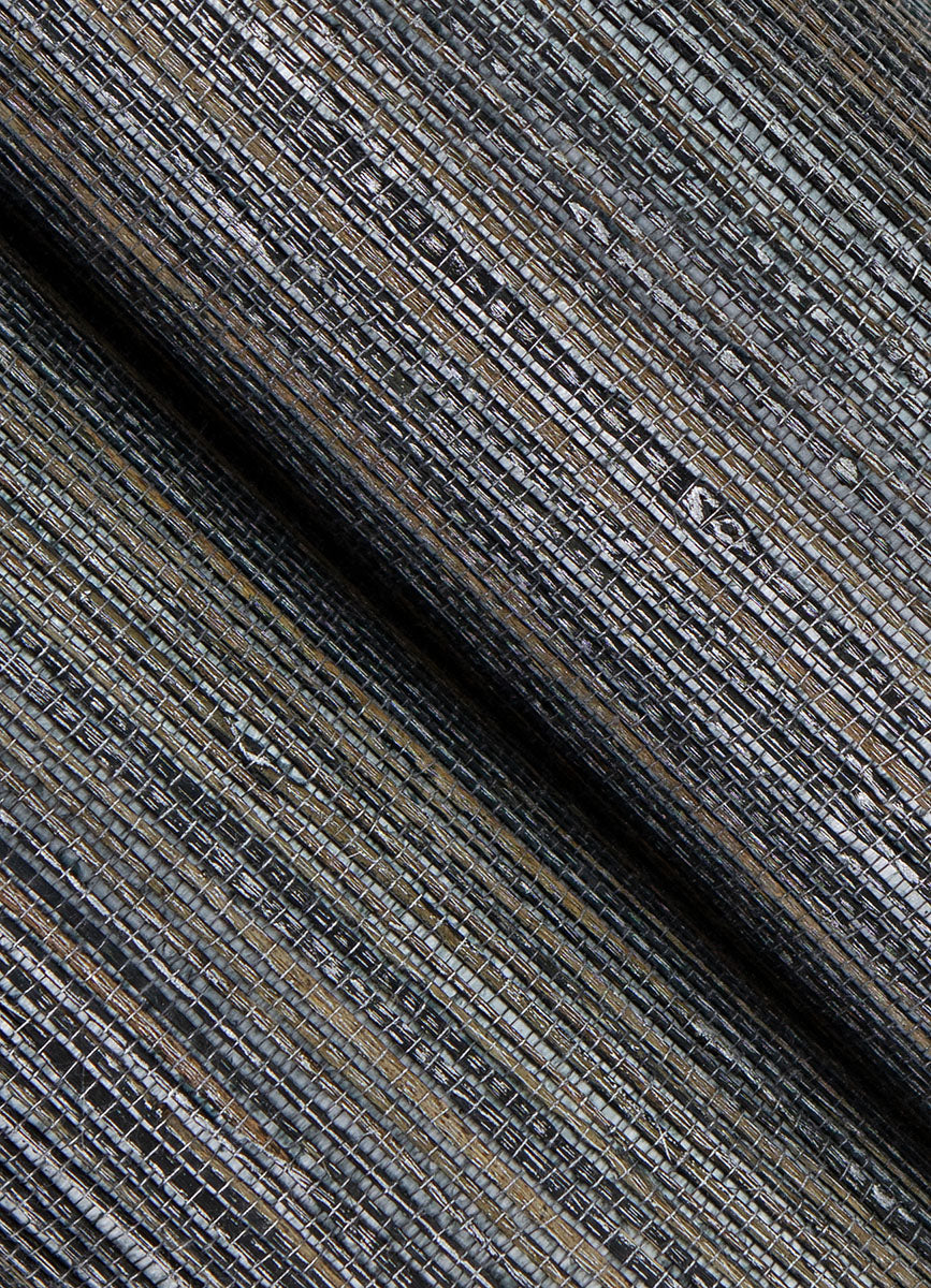 Eade’s Fujian Silver Grasscloth Wallpaper Silver