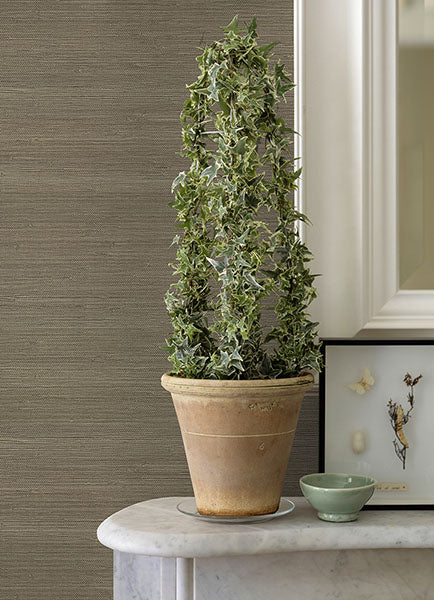 Eade’s Battan Olive Jute Grasscloth Wallpaper Olive