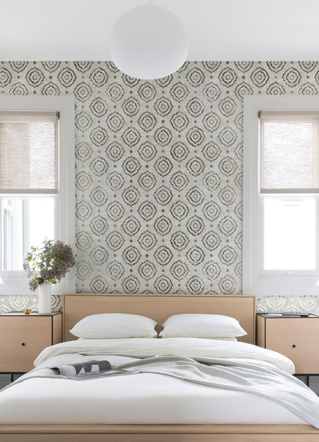 A-Street Prints 2976-86424 Uma Platinum Medallion Wallpaper