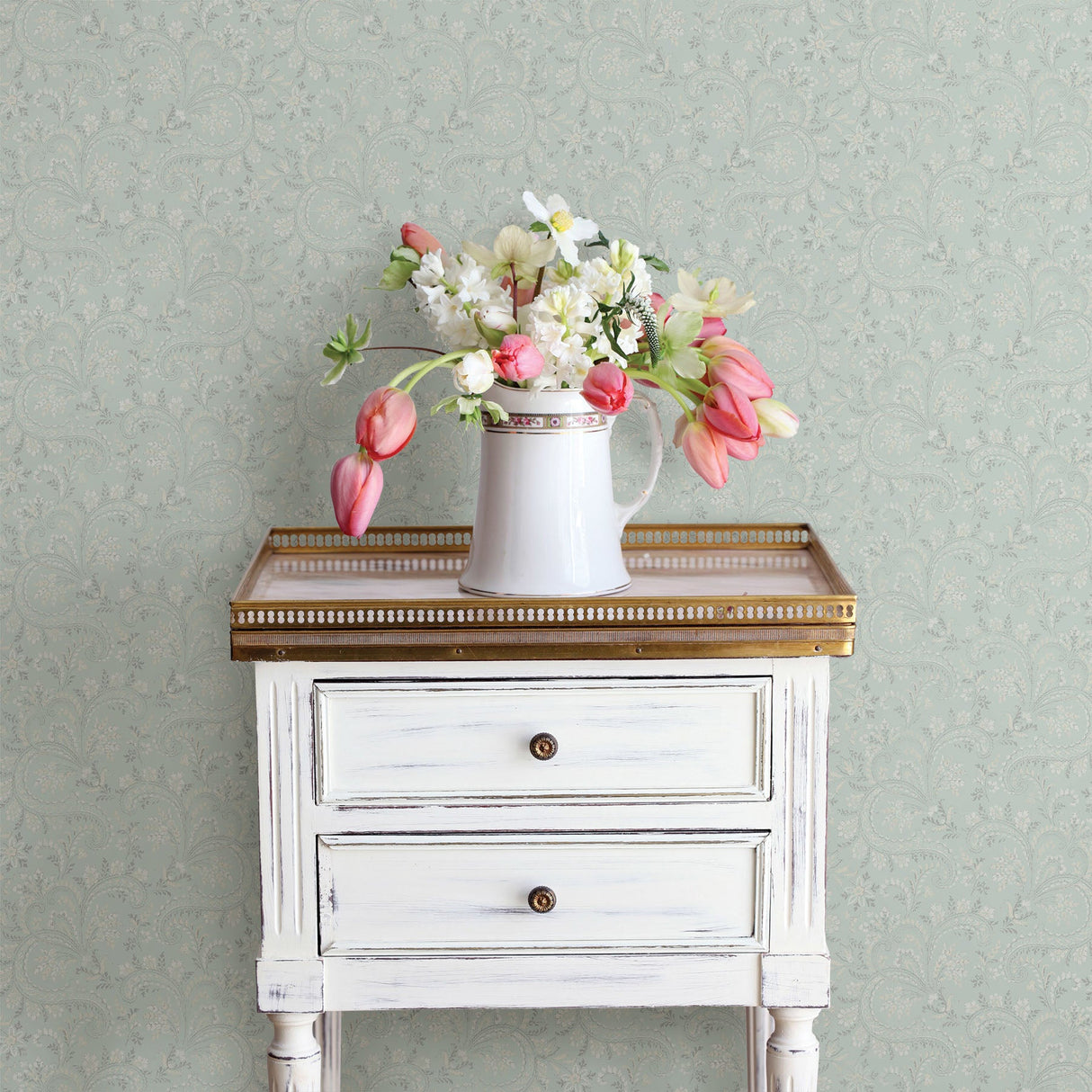Chesapeake 3119-01386 Sycamore Sage Paisley Floral Wallpaper