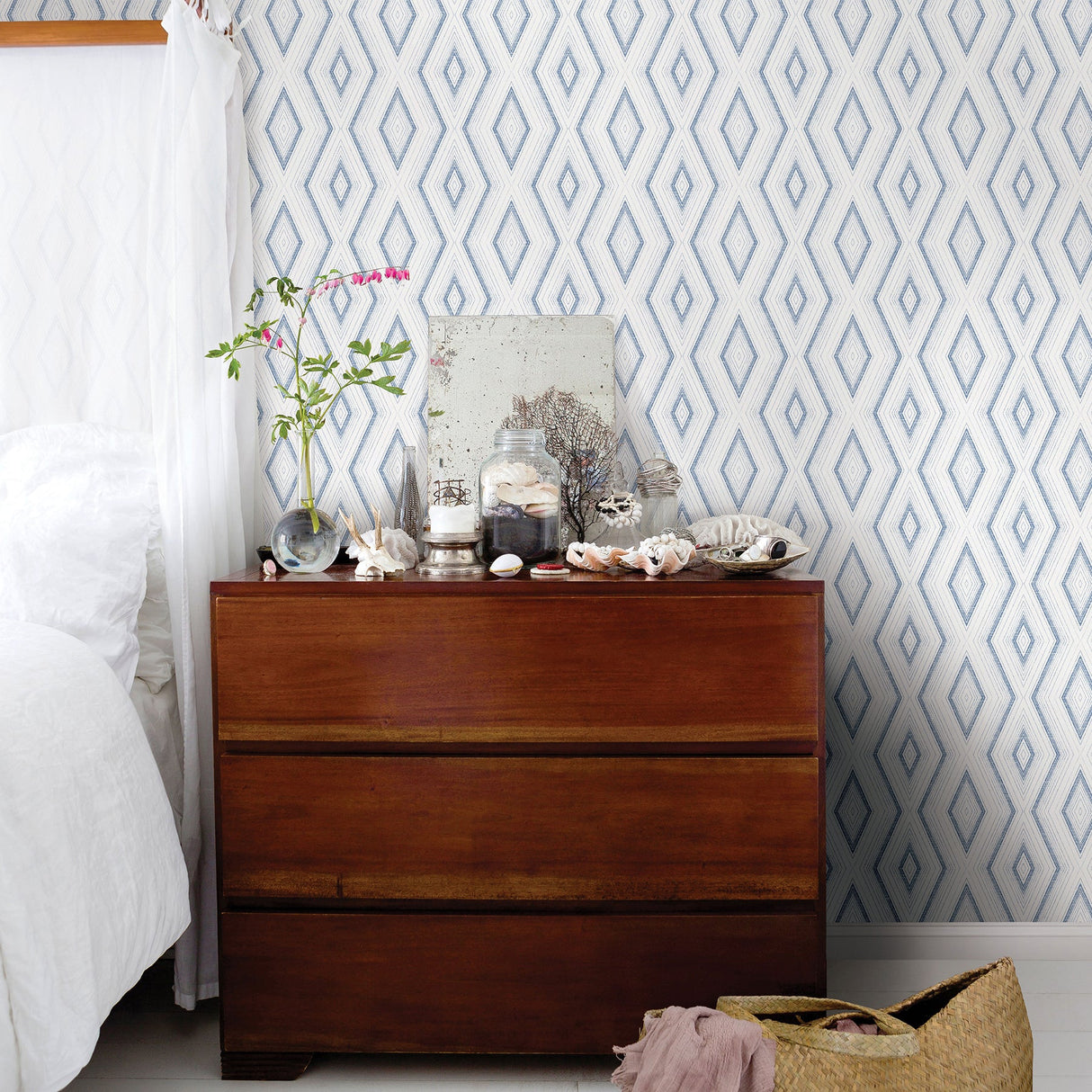 Chesapeake 3120-13664 Santa Cruz Blue Geometric Wallpaper