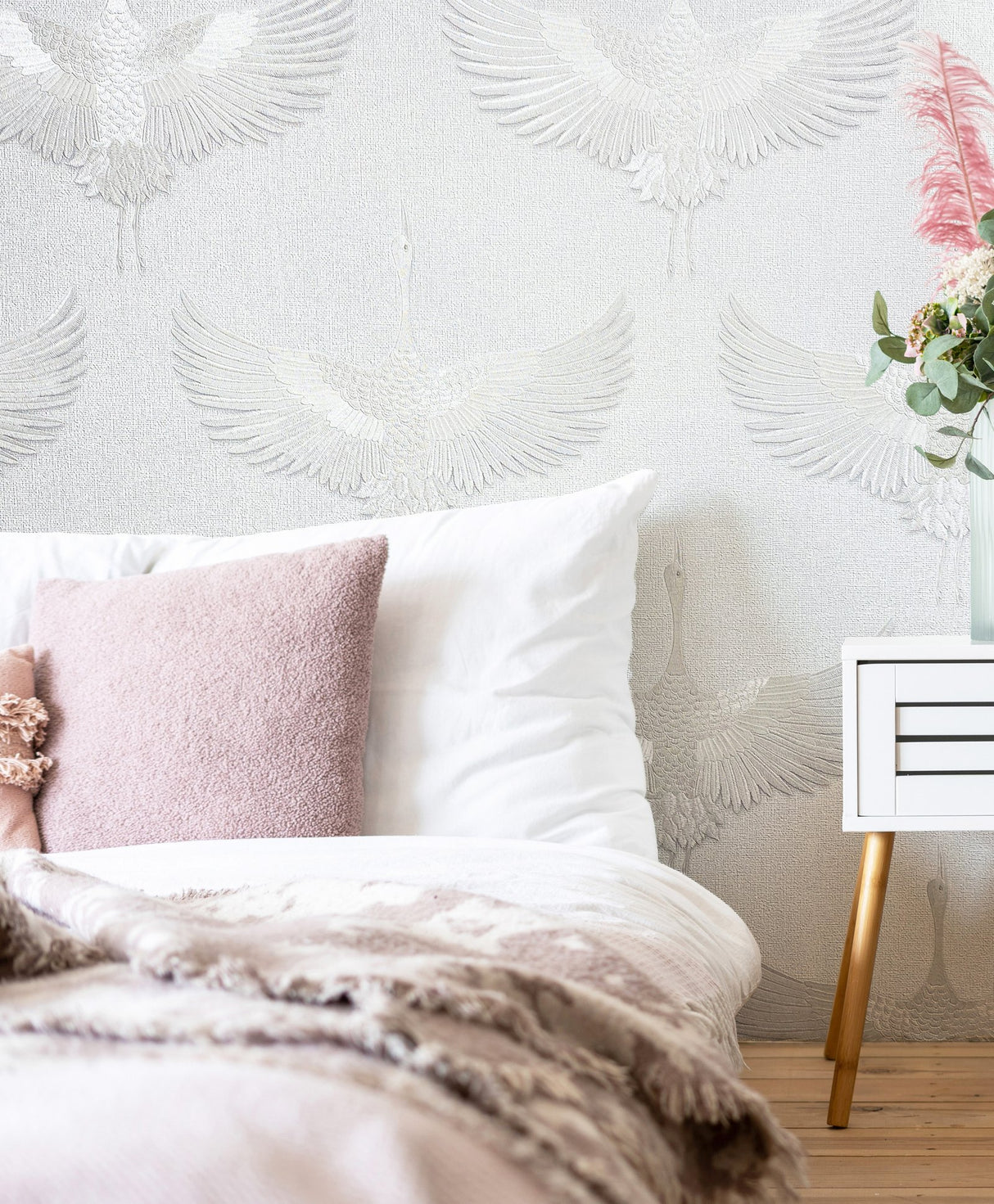 Eade's 34528-sample White