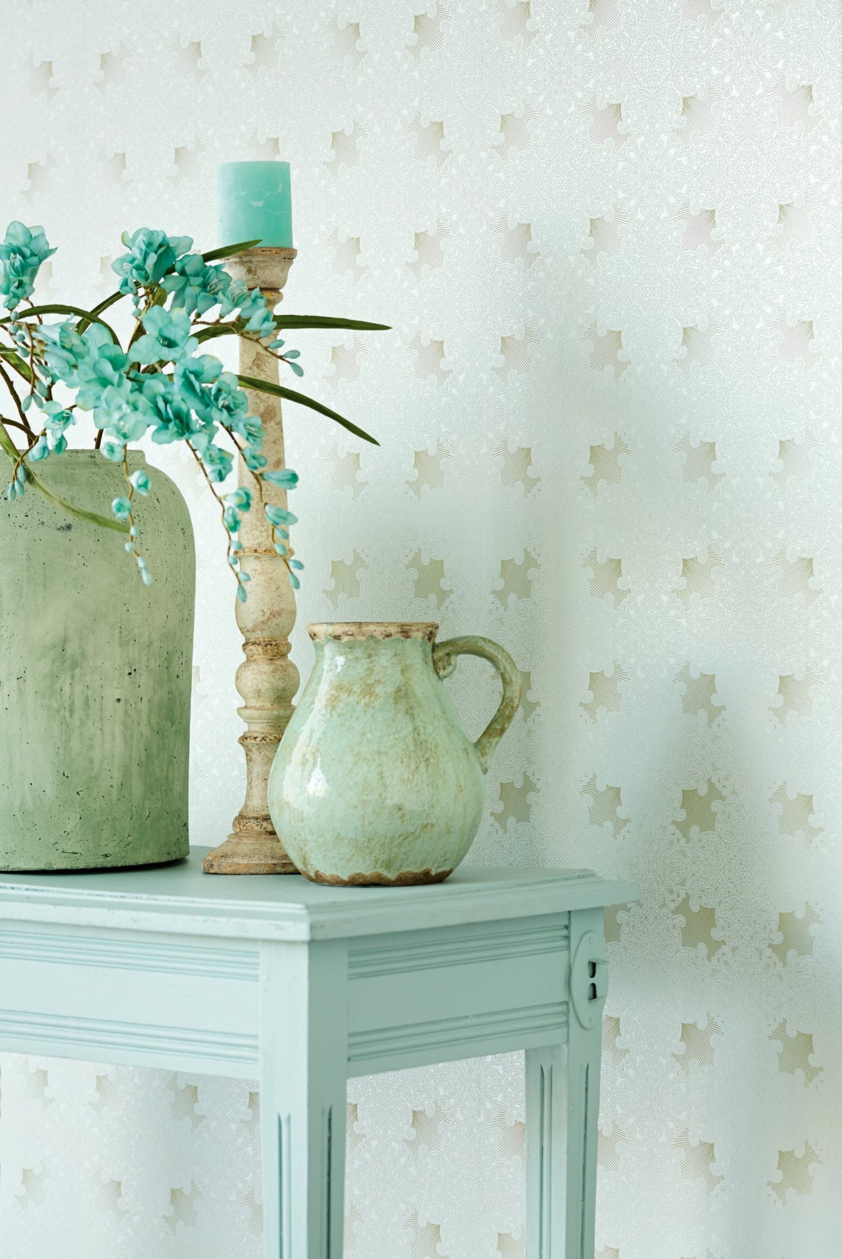 Eijffinger 352054 Linkin Mint Scroll Medallion Wallpaper