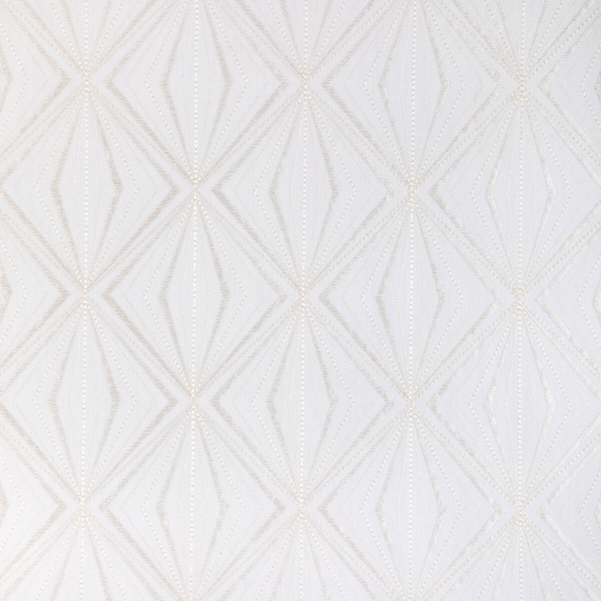 KRAVET DESIGN 36873.1.0 RARE DIAMOND IVORY Fabric - Eade's Wallpaper
