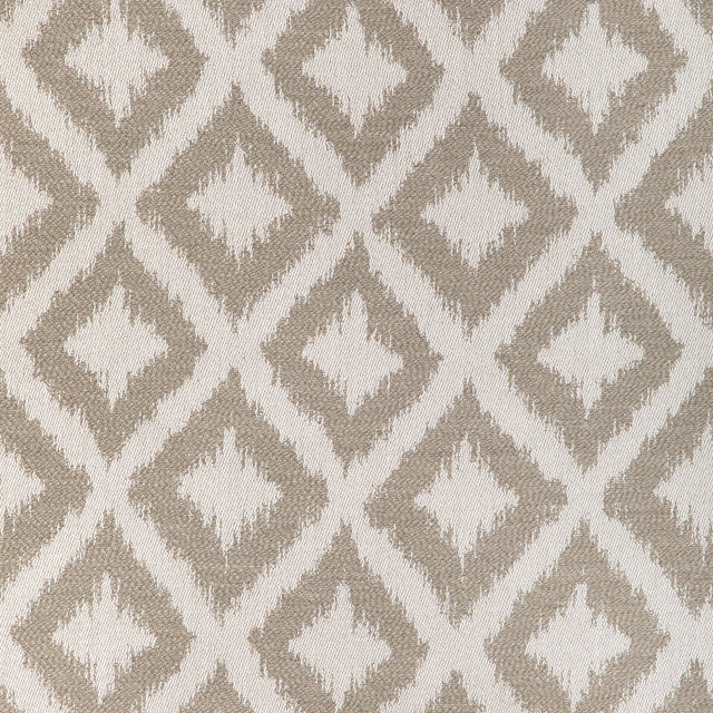 KRAVET COUTURE 36933.16.0 EASTHAM BREEZE SAND Fabric - Eade's Wallpaper